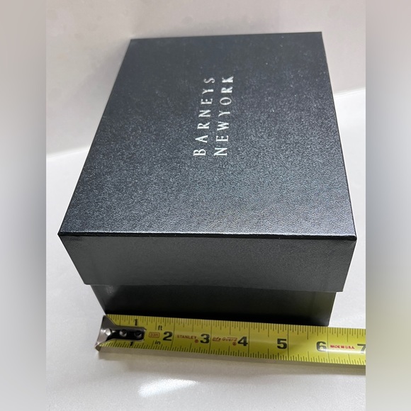 Barney’s New York Gift Box (Empty) Small/Medium Black. New. For Small Items. - Picture 5 of 7